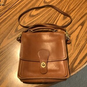Vintage Coach Brown Leather Shoulder Bag